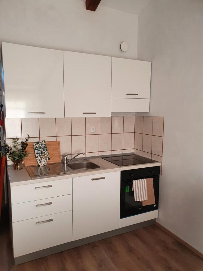 Private Accommodation Kanegra Umag Exterior foto