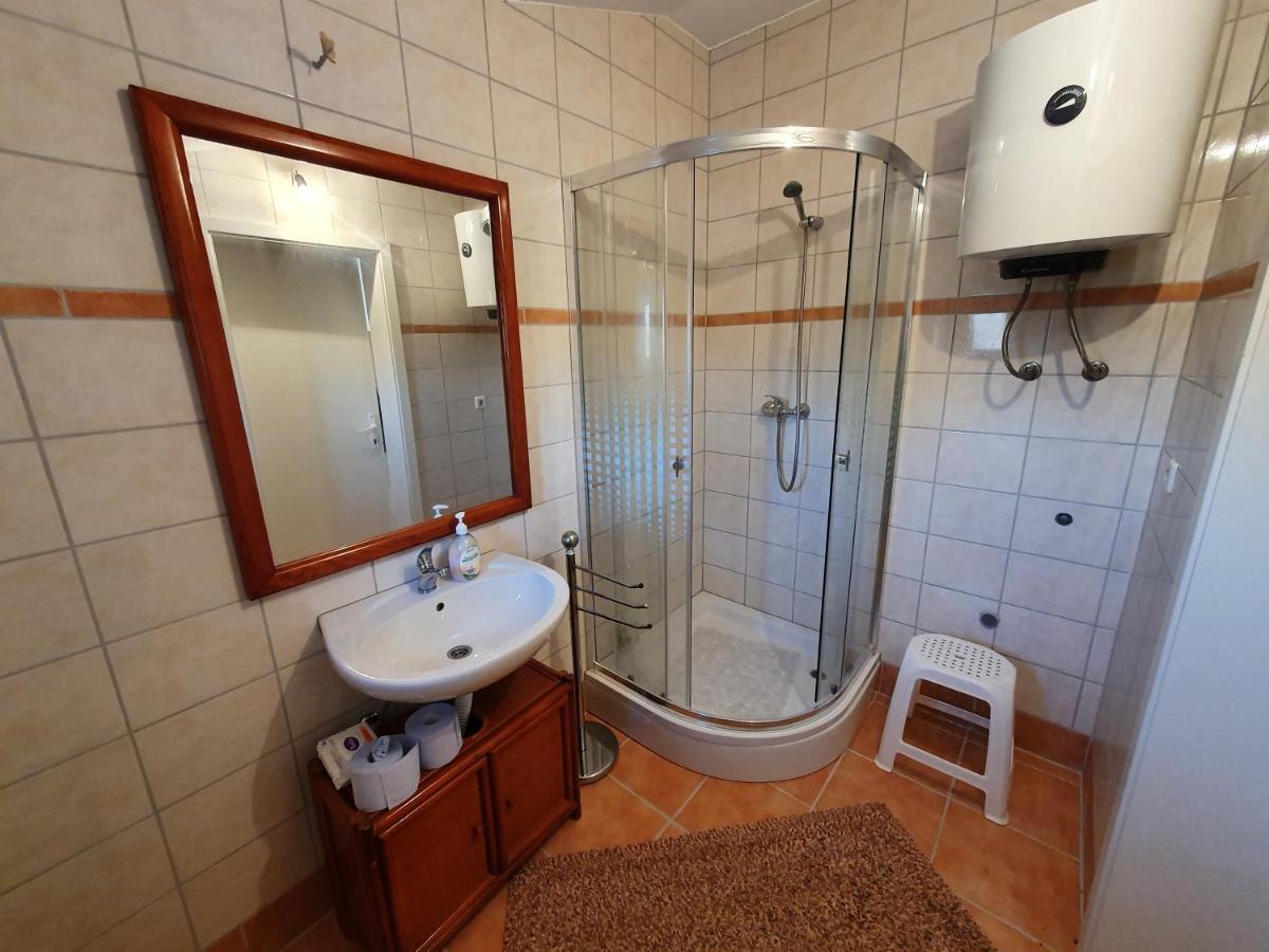 Private Accommodation Kanegra Umag Exterior foto