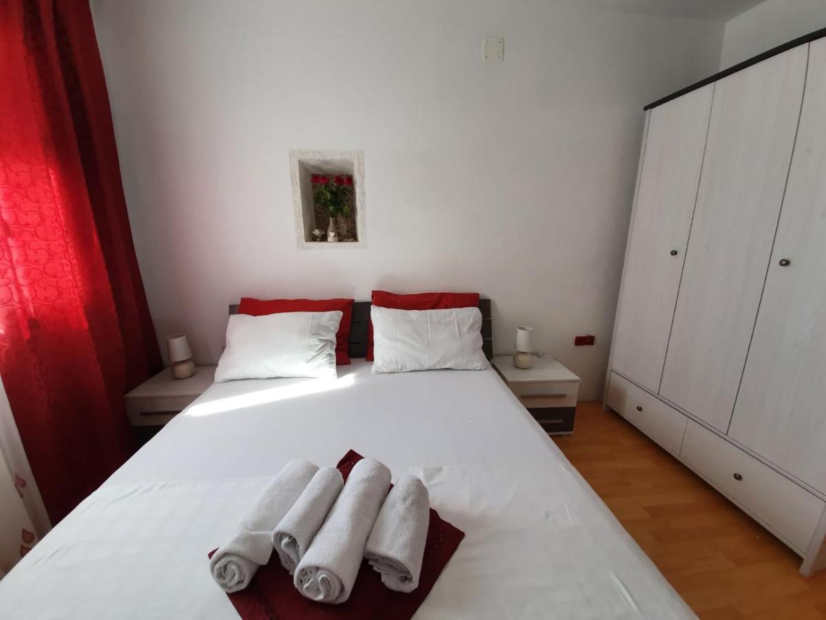 Private Accommodation Kanegra Umag Exterior foto
